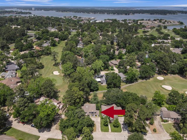 88 April Wind Drive S, Conroe, TX 77356