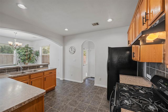 10519 Day Trail Lane, Spring, TX 77379