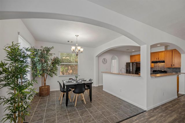 10519 Day Trail Lane, Spring, TX 77379