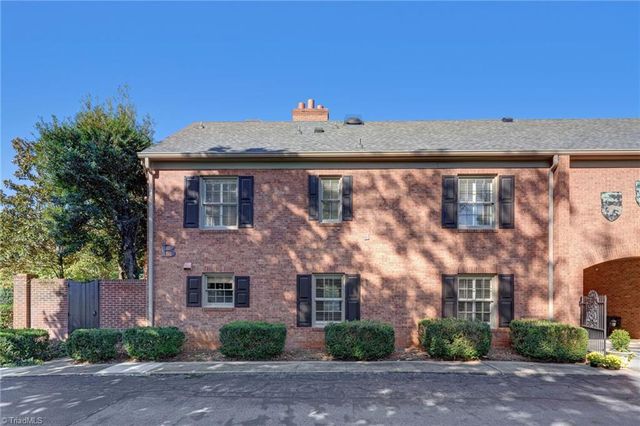 1833 Banking Street B6, Greensboro, NC 27408