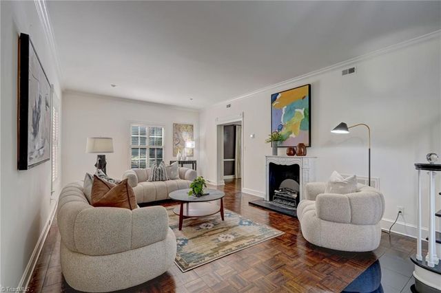 1833 Banking Street B6, Greensboro, NC 27408