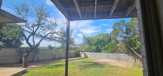 11505 Emerald Falls DR, Austin, TX 78738