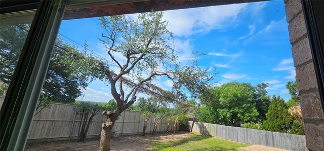 11505 Emerald Falls DR, Austin, TX 78738
