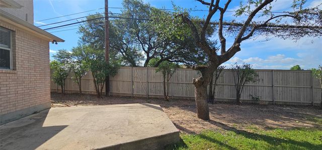 11505 Emerald Falls DR, Austin, TX 78738
