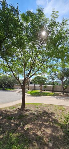 11505 Emerald Falls DR, Austin, TX 78738