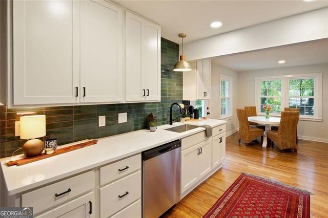 216 Austin Avenue NE, Marietta, GA 30060