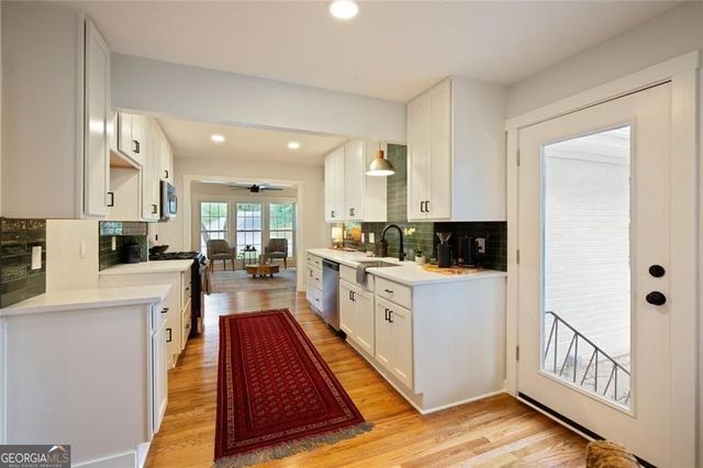 216 Austin Avenue NE, Marietta, GA 30060