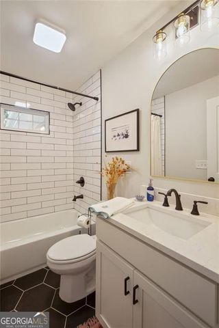 216 Austin Avenue NE, Marietta, GA 30060