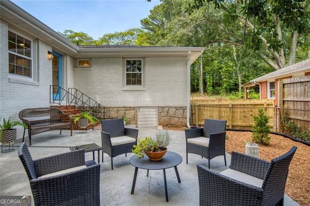 216 Austin Avenue NE, Marietta, GA 30060