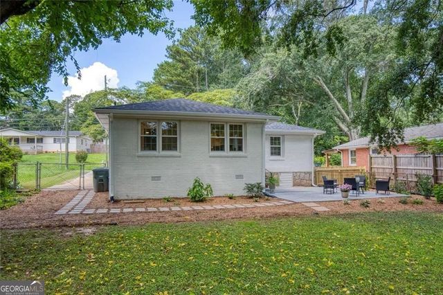 216 Austin Avenue NE, Marietta, GA 30060