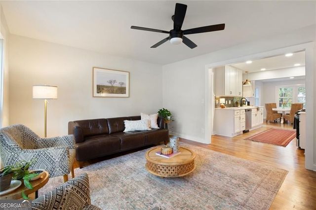 216 Austin Avenue NE, Marietta, GA 30060