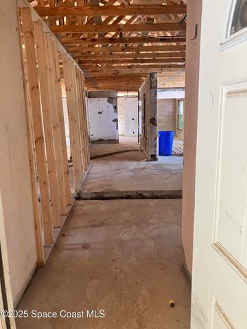 1817 Palm Boulevard, Melbourne, FL 32901