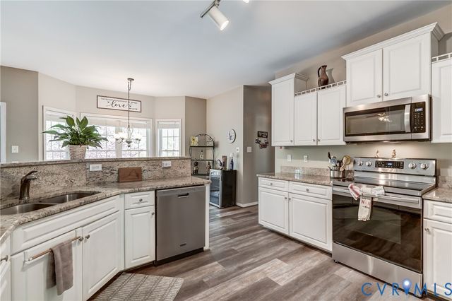 5114 Keitts Corner Rd, Mechanicsville, VA 23111