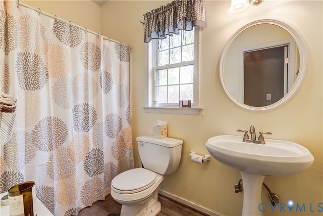 5114 Keitts Corner Rd, Mechanicsville, VA 23111