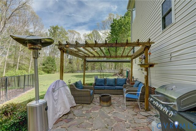 5114 Keitts Corner Rd, Mechanicsville, VA 23111