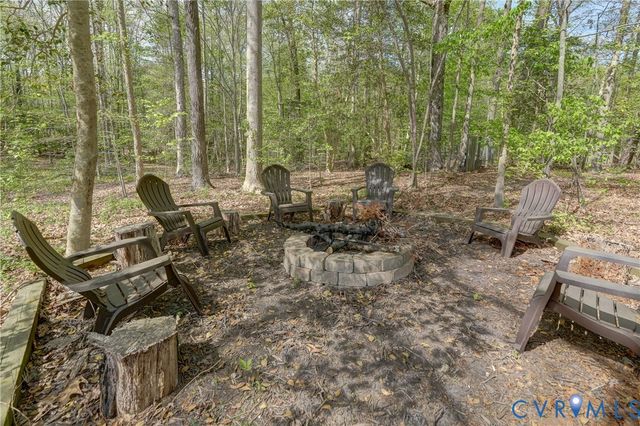 5114 Keitts Corner Rd, Mechanicsville, VA 23111