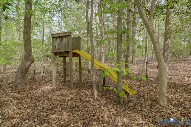 5114 Keitts Corner Rd, Mechanicsville, VA 23111