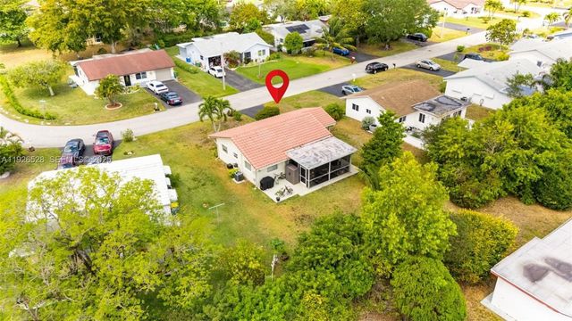 7002 NW 95th Ave, Tamarac, FL 33321