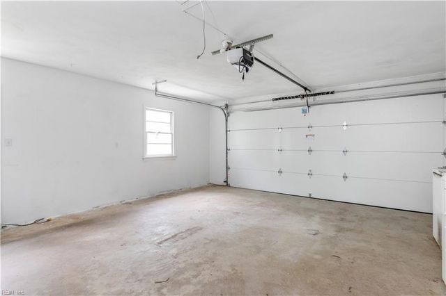 2204 Bayville RD, Virginia Beach, VA 23455