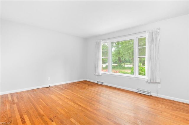 2204 Bayville RD, Virginia Beach, VA 23455