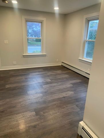 159 Tremont St, Taunton, MA 02780