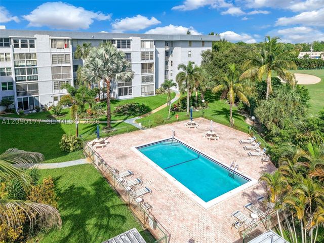 1402 NW 80th Ave 103, Margate, FL 33063