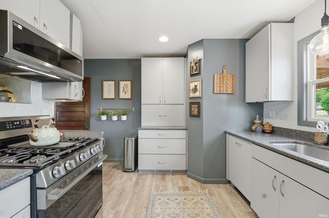 712 S 10th Street, Lafayette, IN 47905