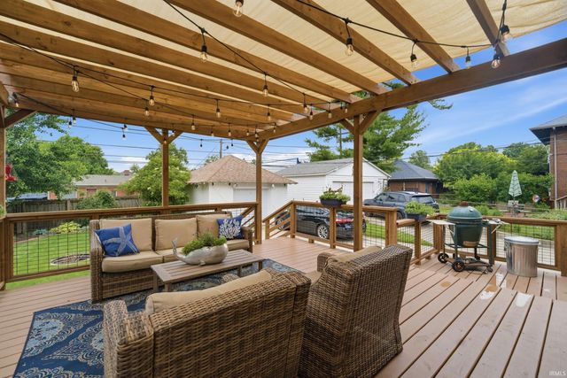 712 S 10th Street, Lafayette, IN 47905