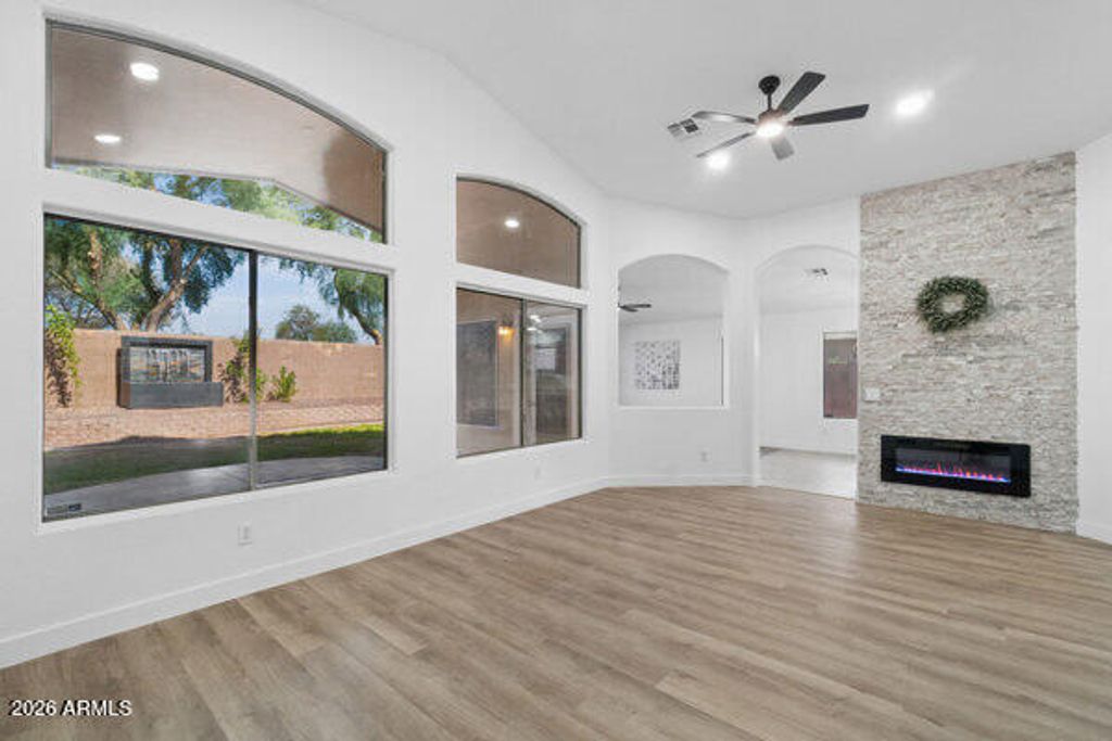 229 N 163RD Drive, Goodyear, AZ 85338 — photo 5