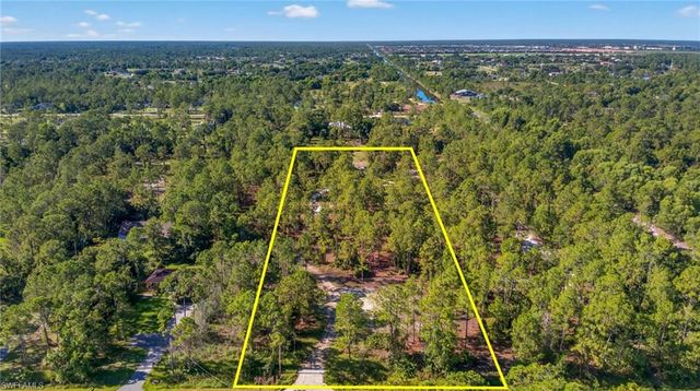 2344 52nd AVE NE, Naples, FL 34120