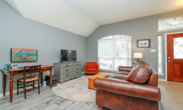 8206 Sierra Dawn Drive, Tomball, TX 77375