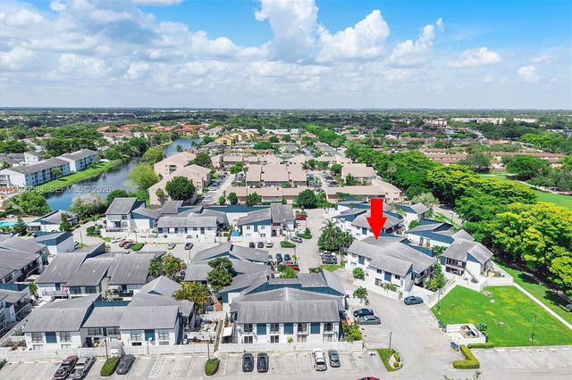 15420 SW 85th Lane 162, Miami, FL 33193