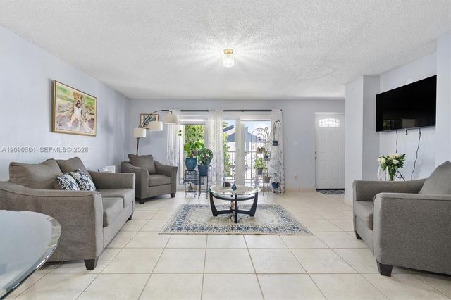 15420 SW 85th Lane 162, Miami, FL 33193