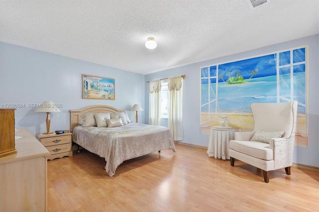 15420 SW 85th Lane 162, Miami, FL 33193