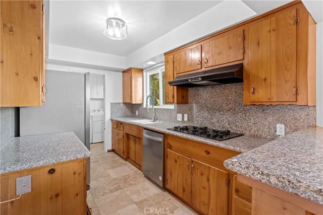 1212 Alta Paseo, Burbank, CA 91501