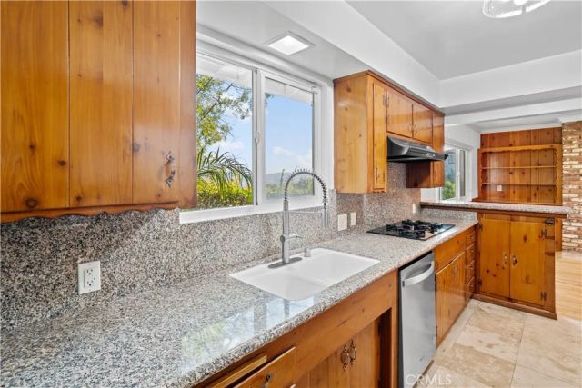 1212 Alta Paseo, Burbank, CA 91501