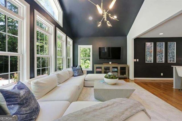 3911 Wieuca Road NE, Atlanta, GA 30342