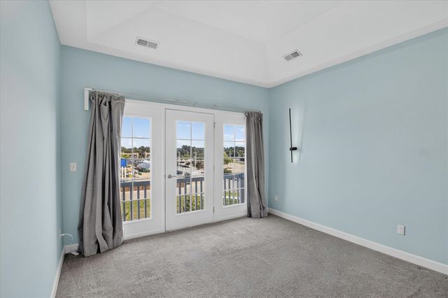 5512 Arbor Chase Drive, Ann Arbor, MI 48103