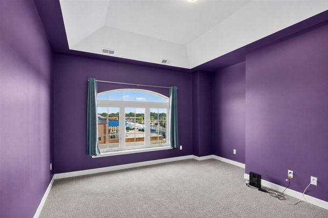 5512 Arbor Chase Drive, Ann Arbor, MI 48103