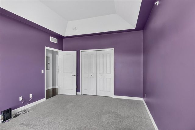 5512 Arbor Chase Drive, Ann Arbor, MI 48103
