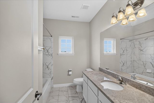 5512 Arbor Chase Drive, Ann Arbor, MI 48103