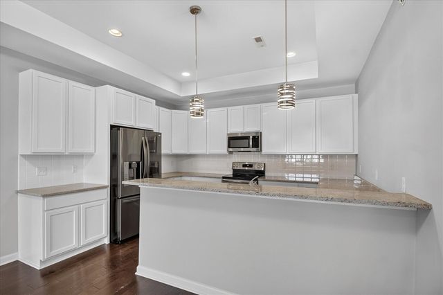 5512 Arbor Chase Drive, Ann Arbor, MI 48103