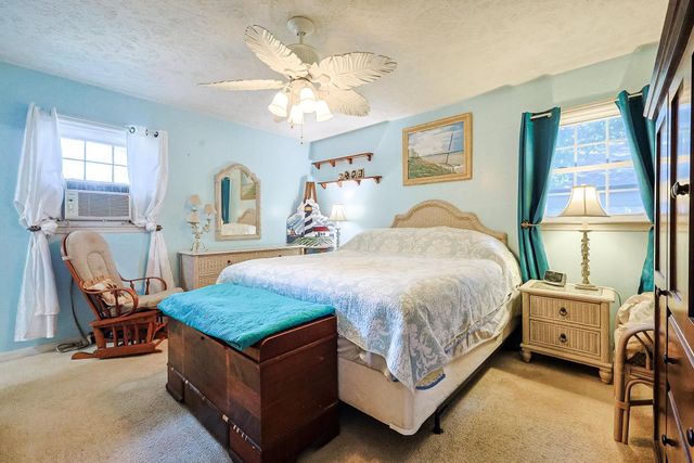 903 Tiffany Ln., North Myrtle Beach, SC 29582