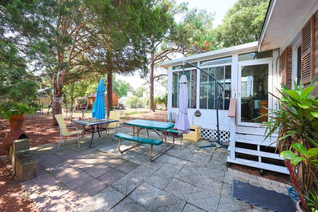 903 Tiffany Ln., North Myrtle Beach, SC 29582