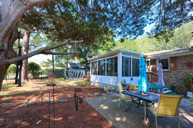 903 Tiffany Ln., North Myrtle Beach, SC 29582