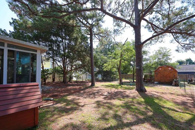 903 Tiffany Ln., North Myrtle Beach, SC 29582