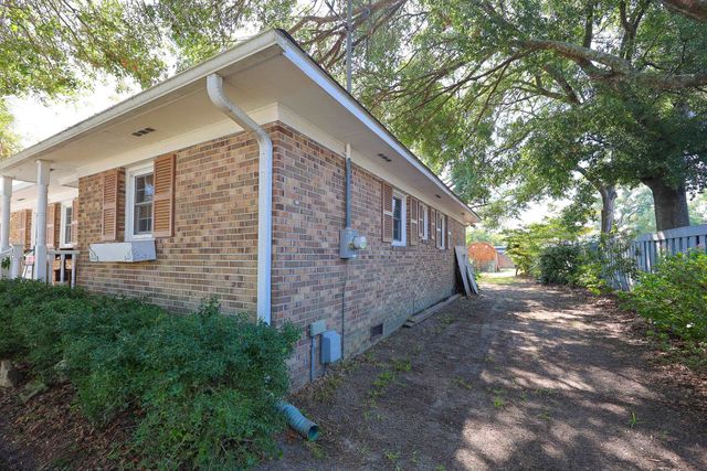 903 Tiffany Ln., North Myrtle Beach, SC 29582