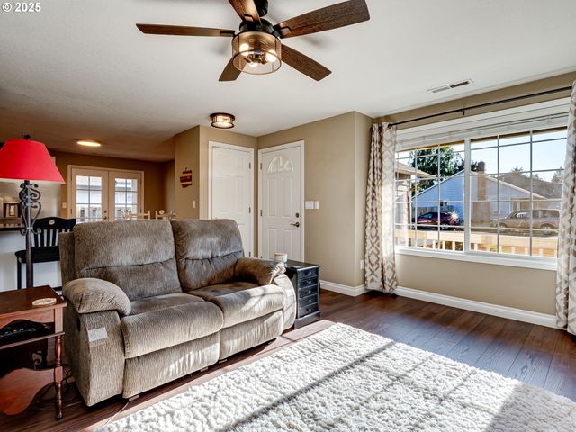 221 Ne 176TH Ave, Vancouver, WA 98684