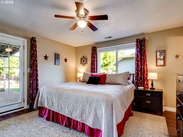 221 Ne 176TH Ave, Vancouver, WA 98684
