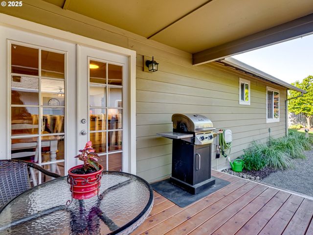 221 Ne 176TH Ave, Vancouver, WA 98684